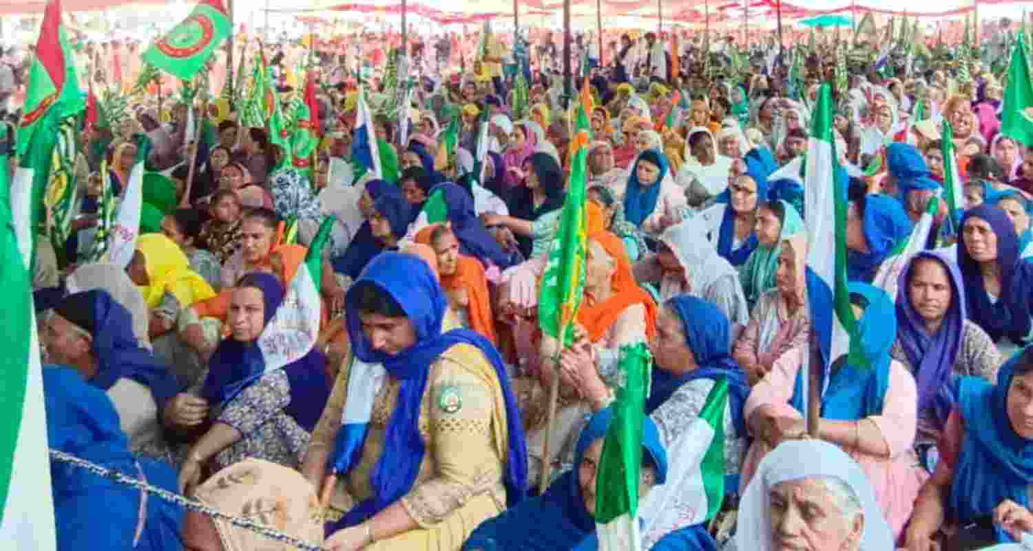 Farmers continue to sit at Shambhu border. 