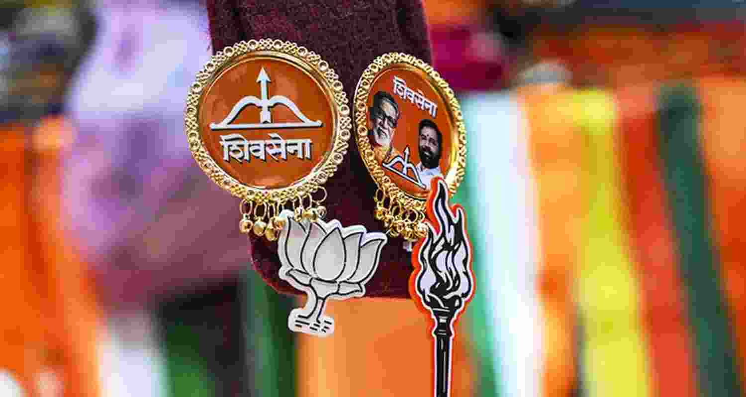 Slogans on 'betrayal' dominate campaign pitch in Maharashtra
