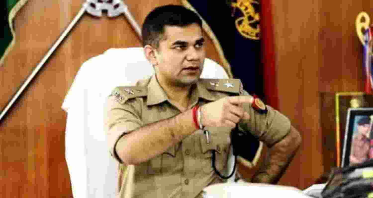 EC appoints UP IPS Ajay Pal Sharma as Bengal polls observer 