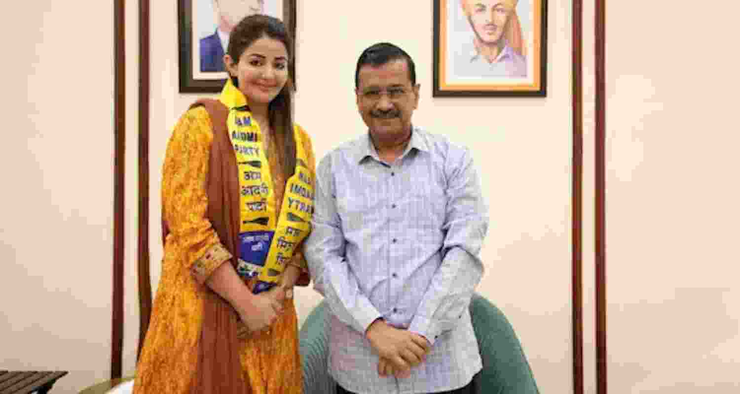 Punjabi actor Sonia Mann joins AAP in presence of Arvind Kejriwal.