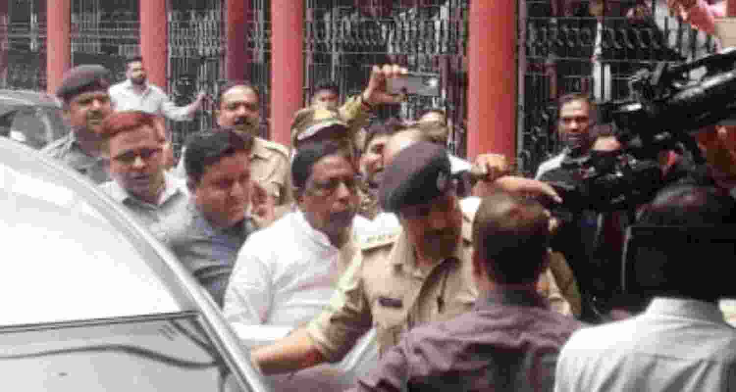 SC grants bail to former Jharkhand Minister Alamgir Alam