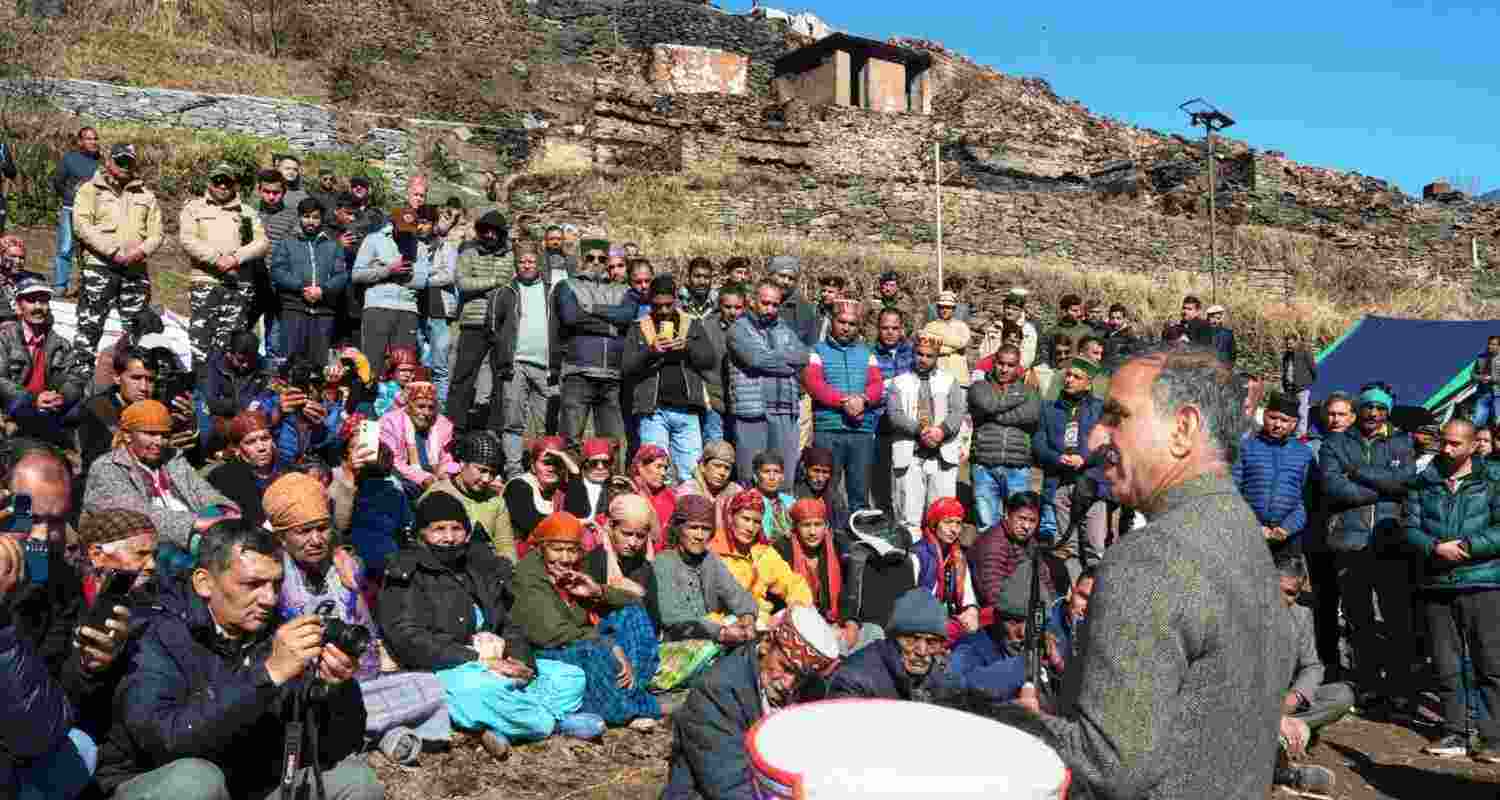 Himachal CM Sukhu announces ₹7 lakh aid for fire-hit families in Kullu. 