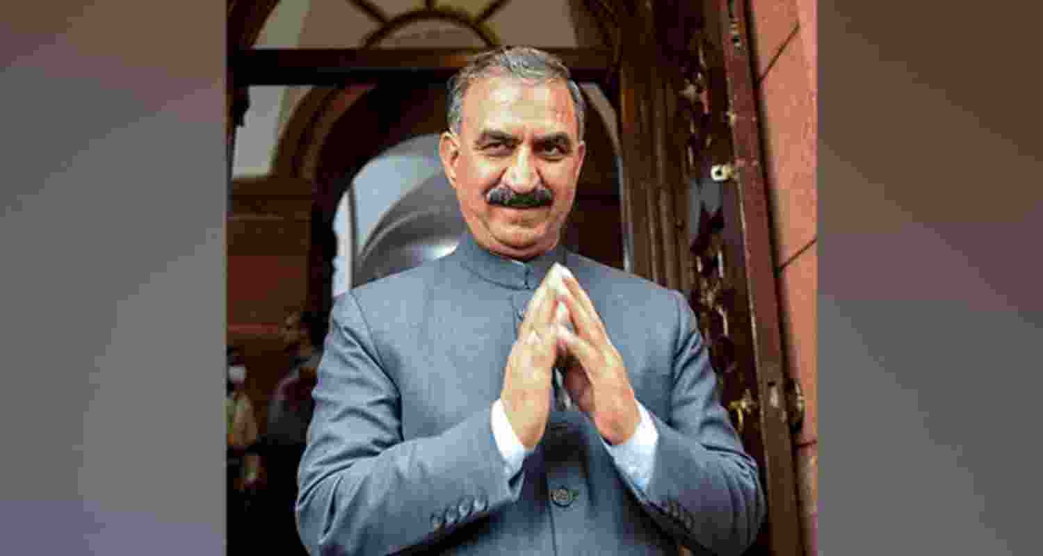 Sukhu interacts with HPU scholars and students from Nadaun