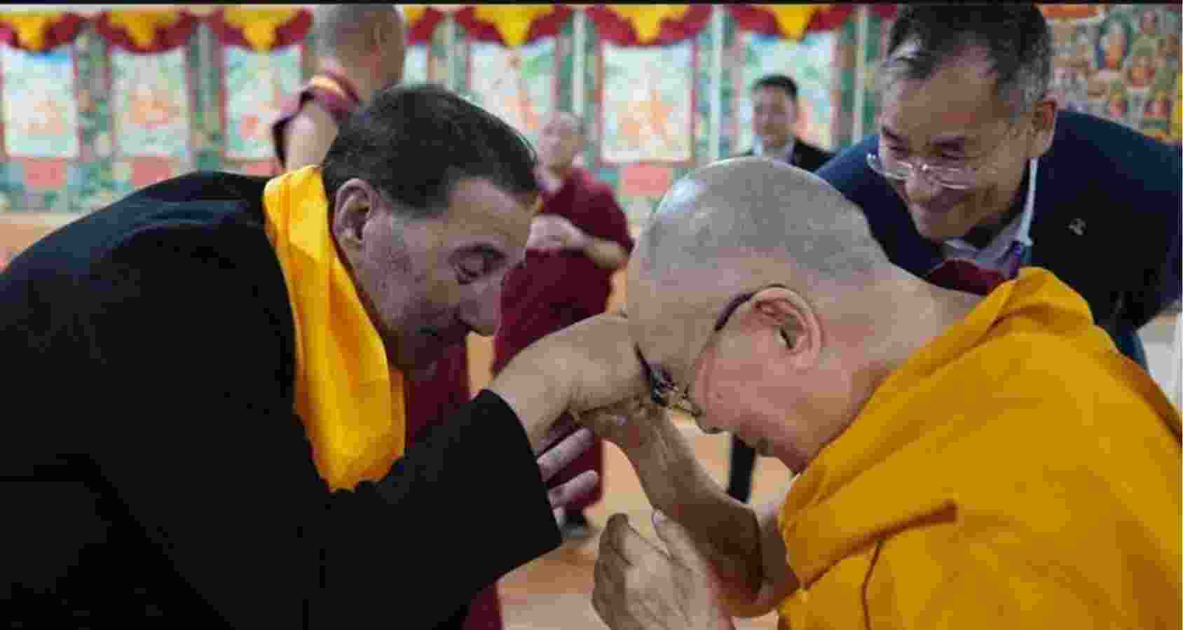 On the work front, Deol has recently wrapped shooting for "Border 2", a sequel to his 1997 blockbuster film "Border".