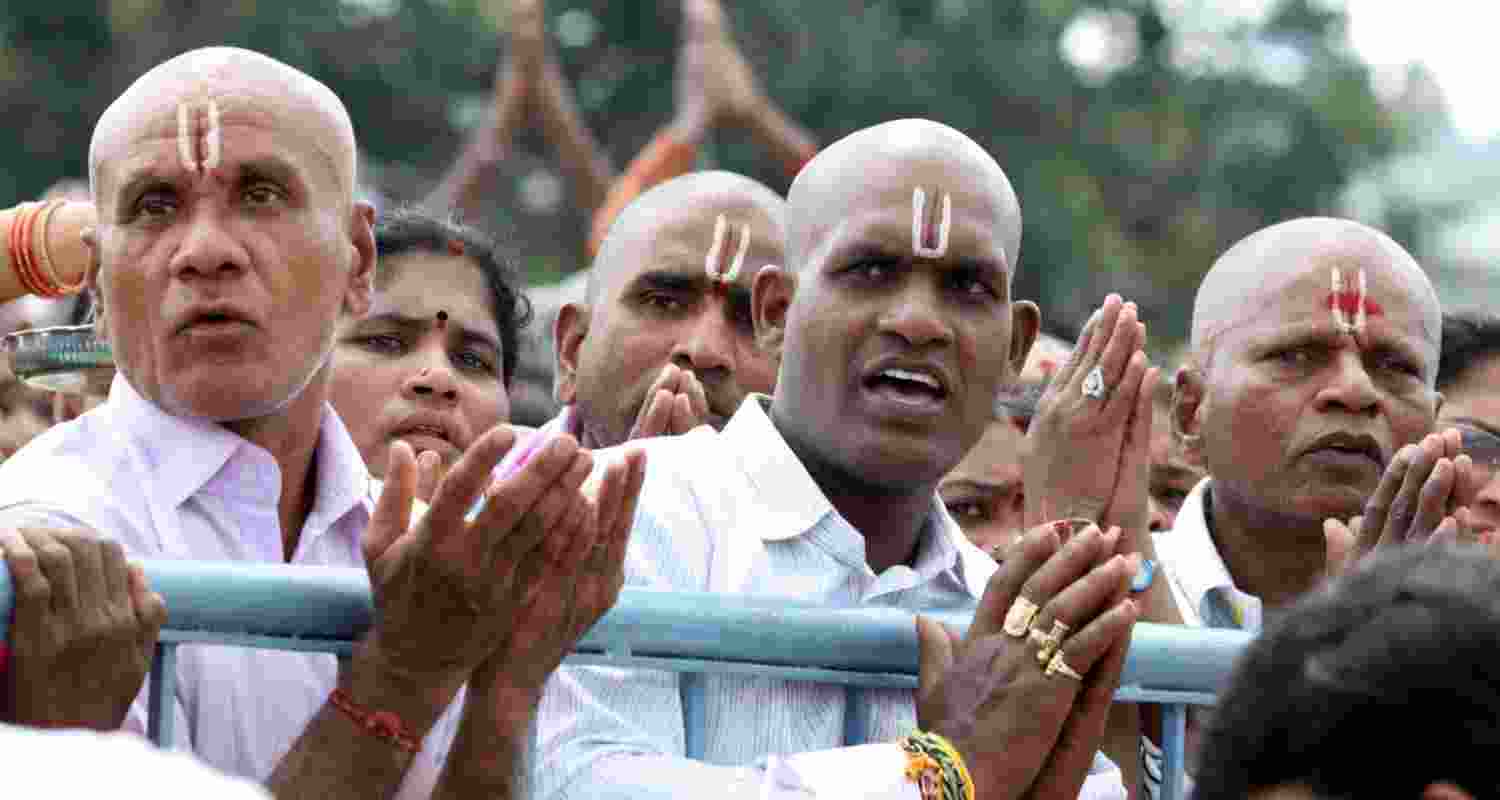 TTD revives Tirunamadharana Seva in Tirumala, offering free sacred tilak to devotees, enhancing spiritual experience after COVID-era suspension.