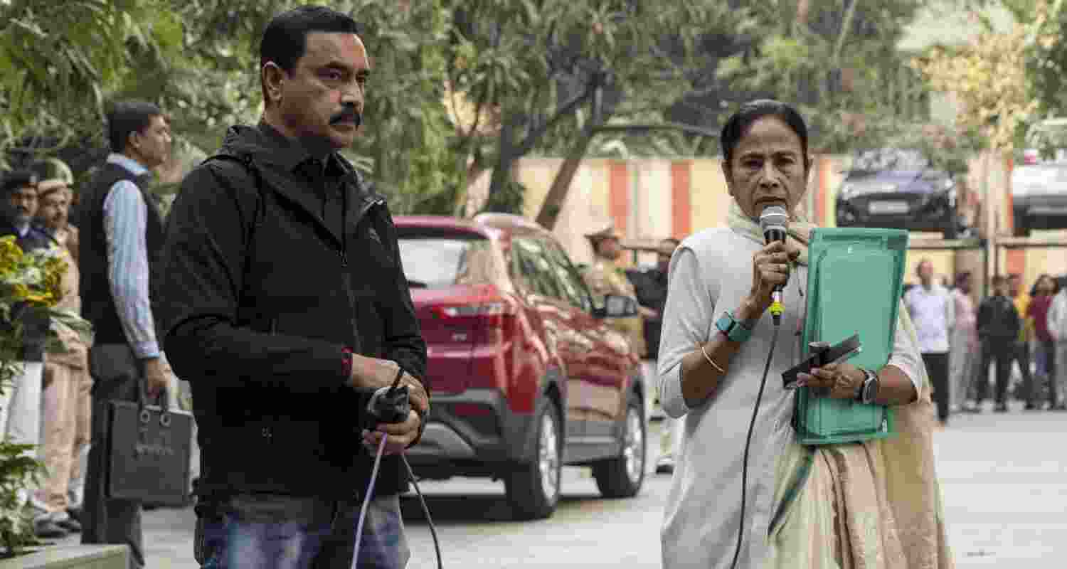 Indian Political Action Committee pauses Bengal ops citing legal issues; Trinamool Congress denies halt ahead of polls.