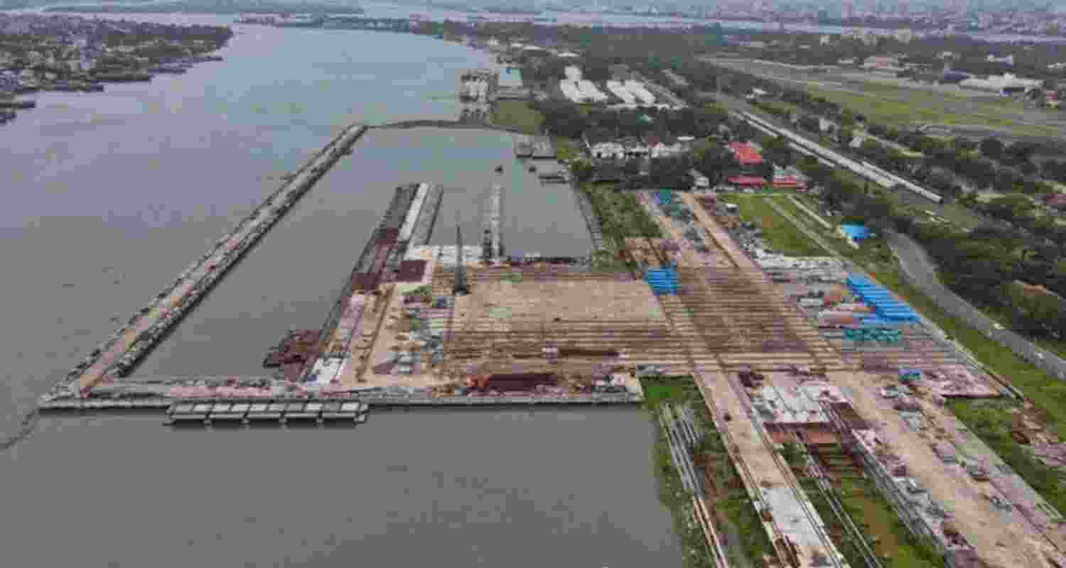 Pro-Pakistan graffiti found on vessel at Cochin shipyard