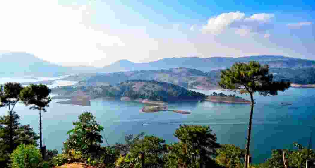 Lumpongdeng Island in Umiam Lake, Meghalaya, where a proposed luxury resort project has triggered protests over ecological concerns and land use.