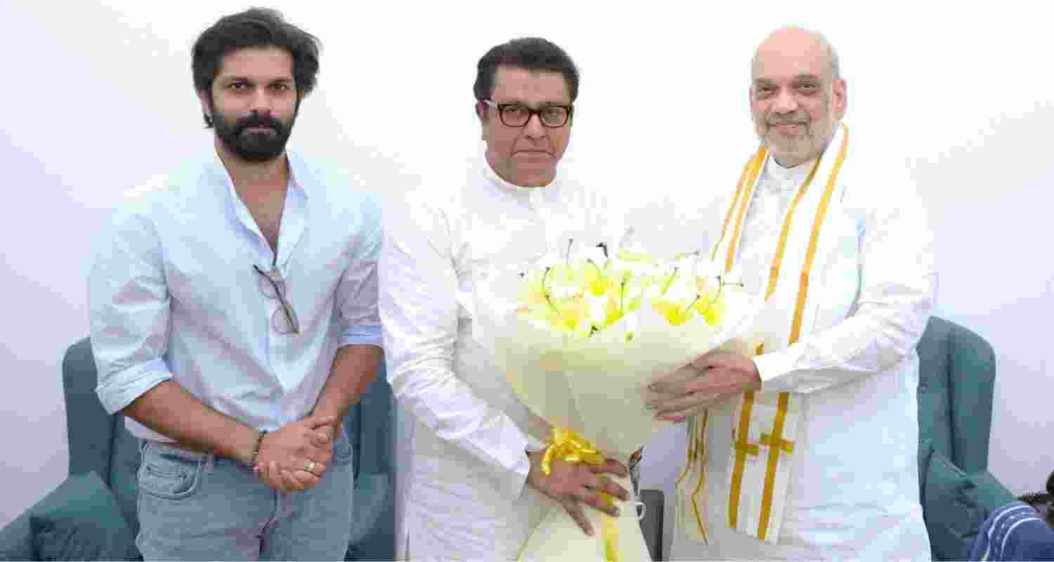 MNS Leader Raj Thackeray with his son Amit Thackeray meets Home Minister Amit Shah. Image X.