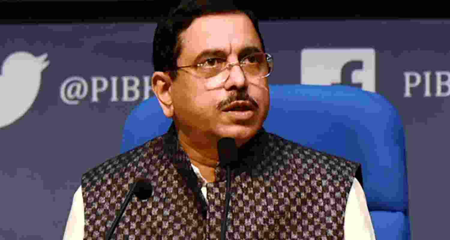 Union Minister Prahlad Joshi targets Congress and SDPI ties for the upcoming Elections. Image X.