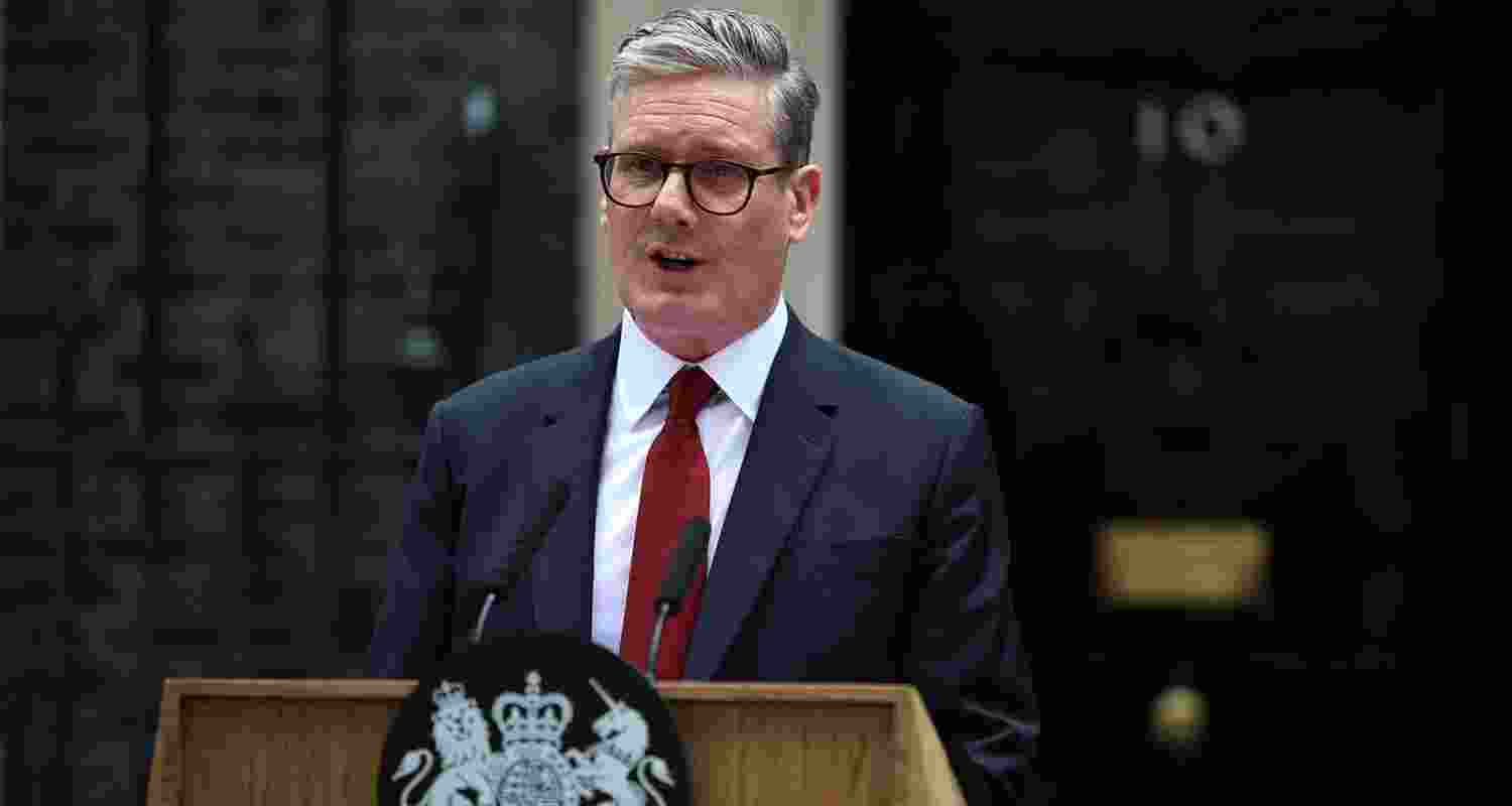 UK Prime Minister Keir Starmer sets six goals to rebuild UK economy and society.