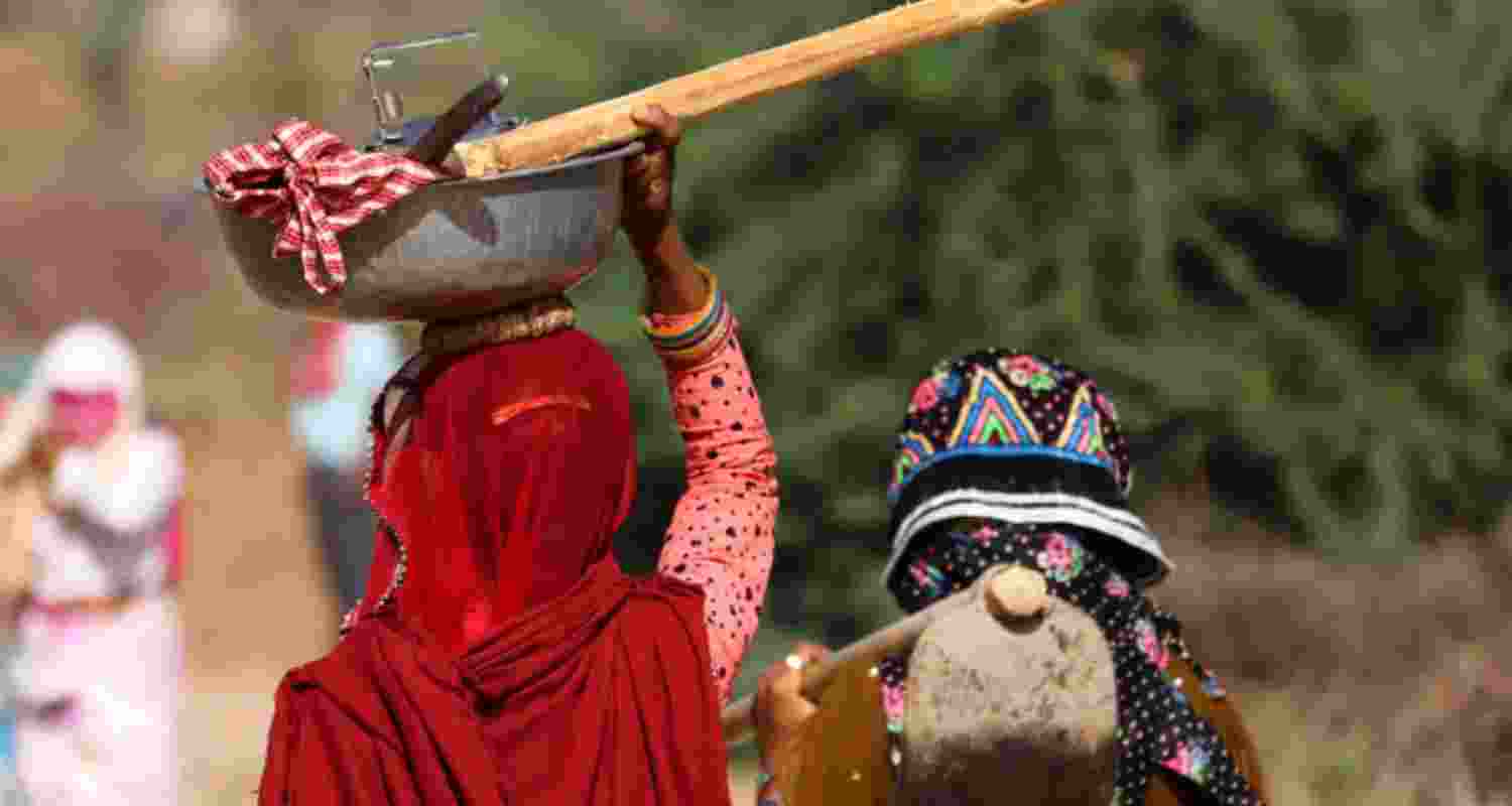 Parliamentary panel raises concern over low MGNREGS wages