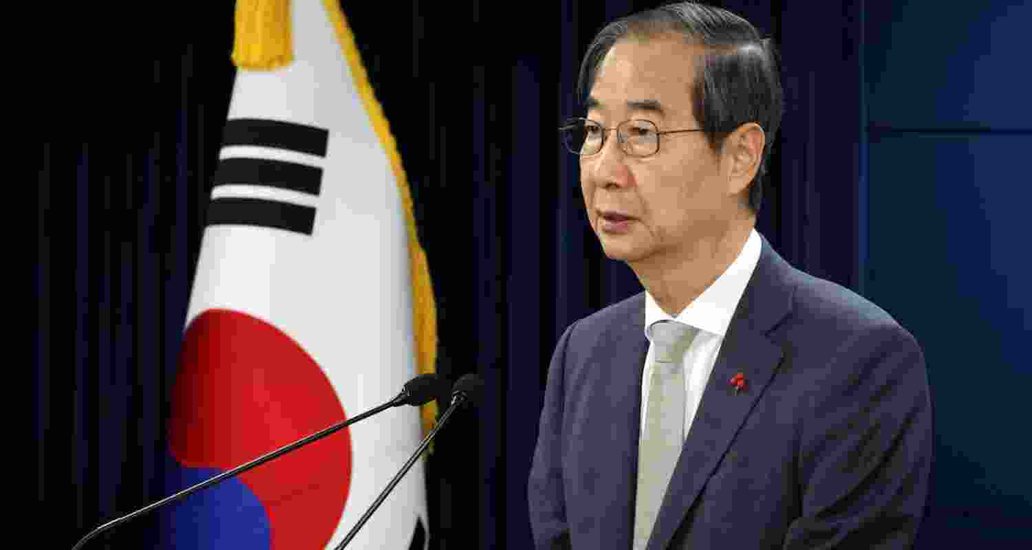 Han Duck-soo rejects key bills citing constitutional concerns.