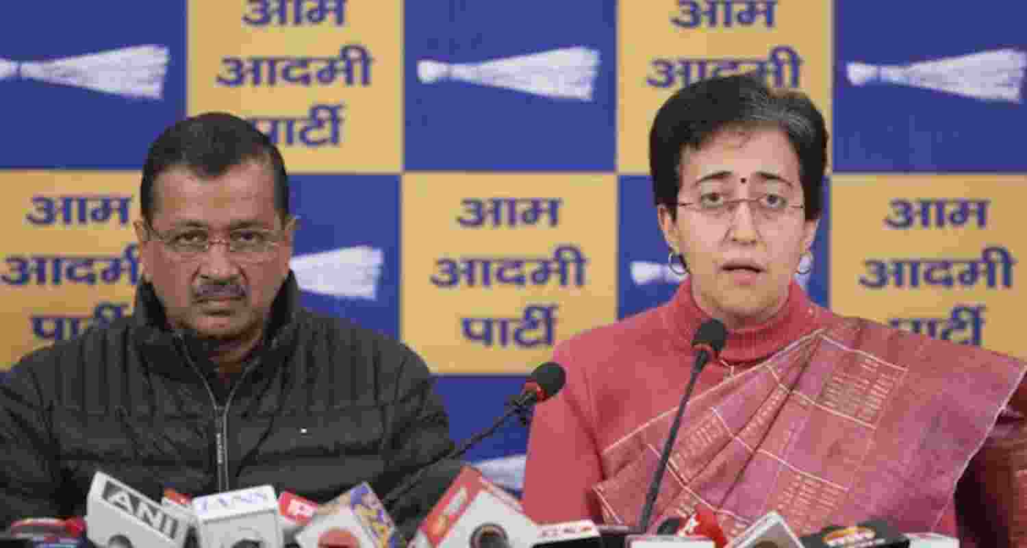 Delhi High Court criticises AAP government over CAG delay.