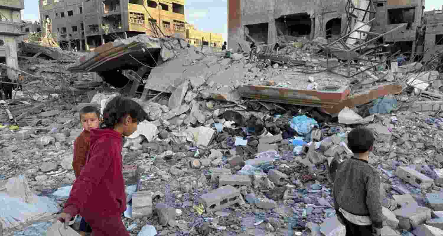 Hamas agrees to draft ceasefire and hostages release plan.