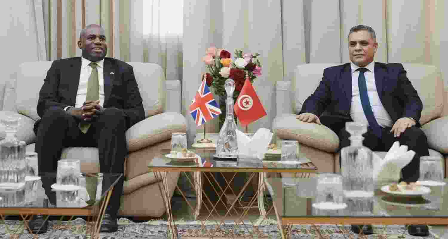 Tunisia and UK strengthen ties in discussions on migration. Image X.