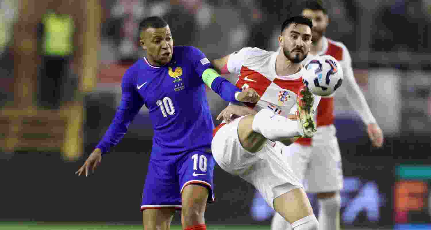 Croatia stuns France 2-0, Mbappe's return spoiled.