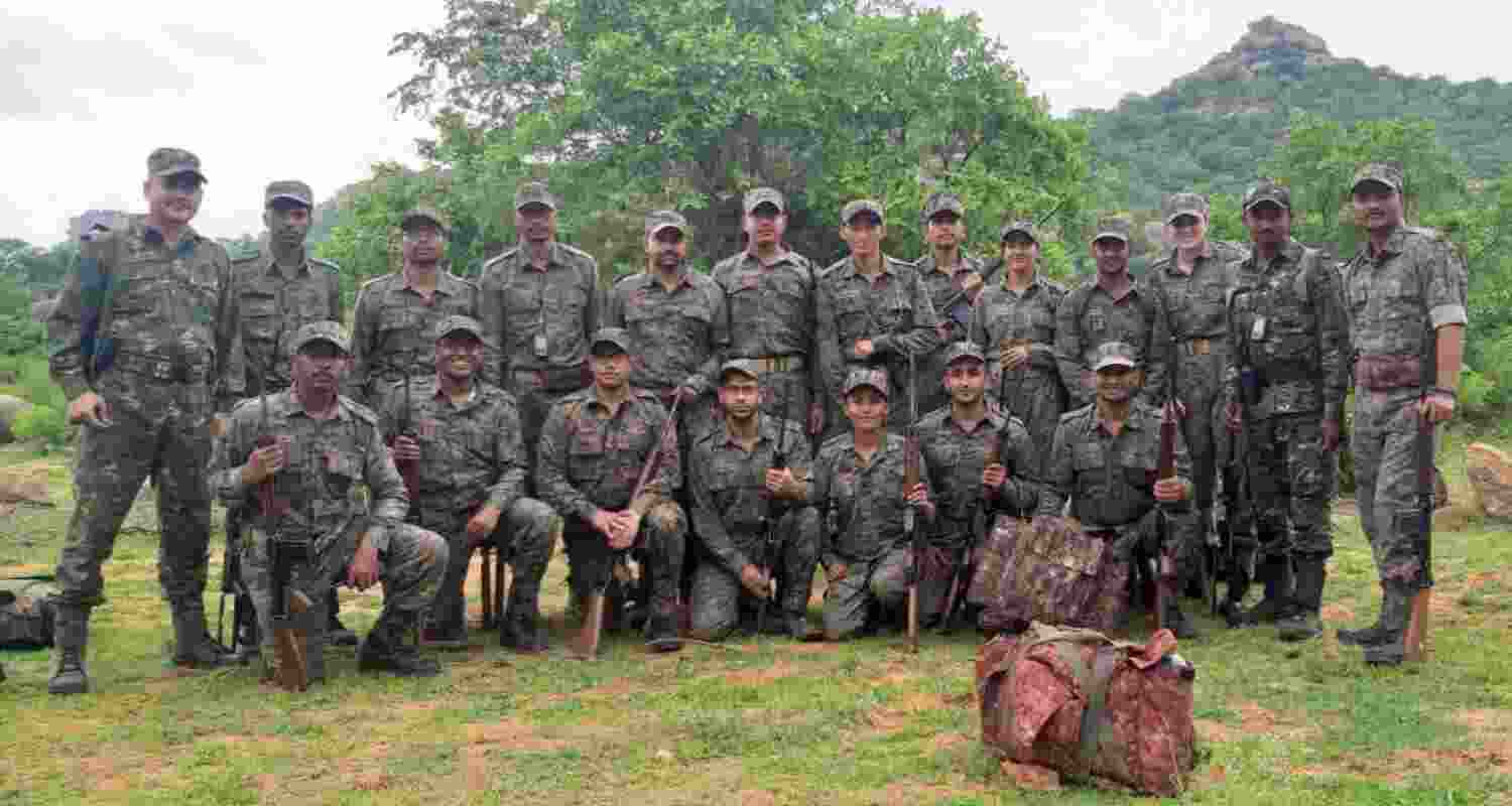 Govt posts 8 IPS officers for anti-Naxal operations. Image for representative use only. Govt posts 8 IPS officers for anti-Naxal operations. Image for representative use only.