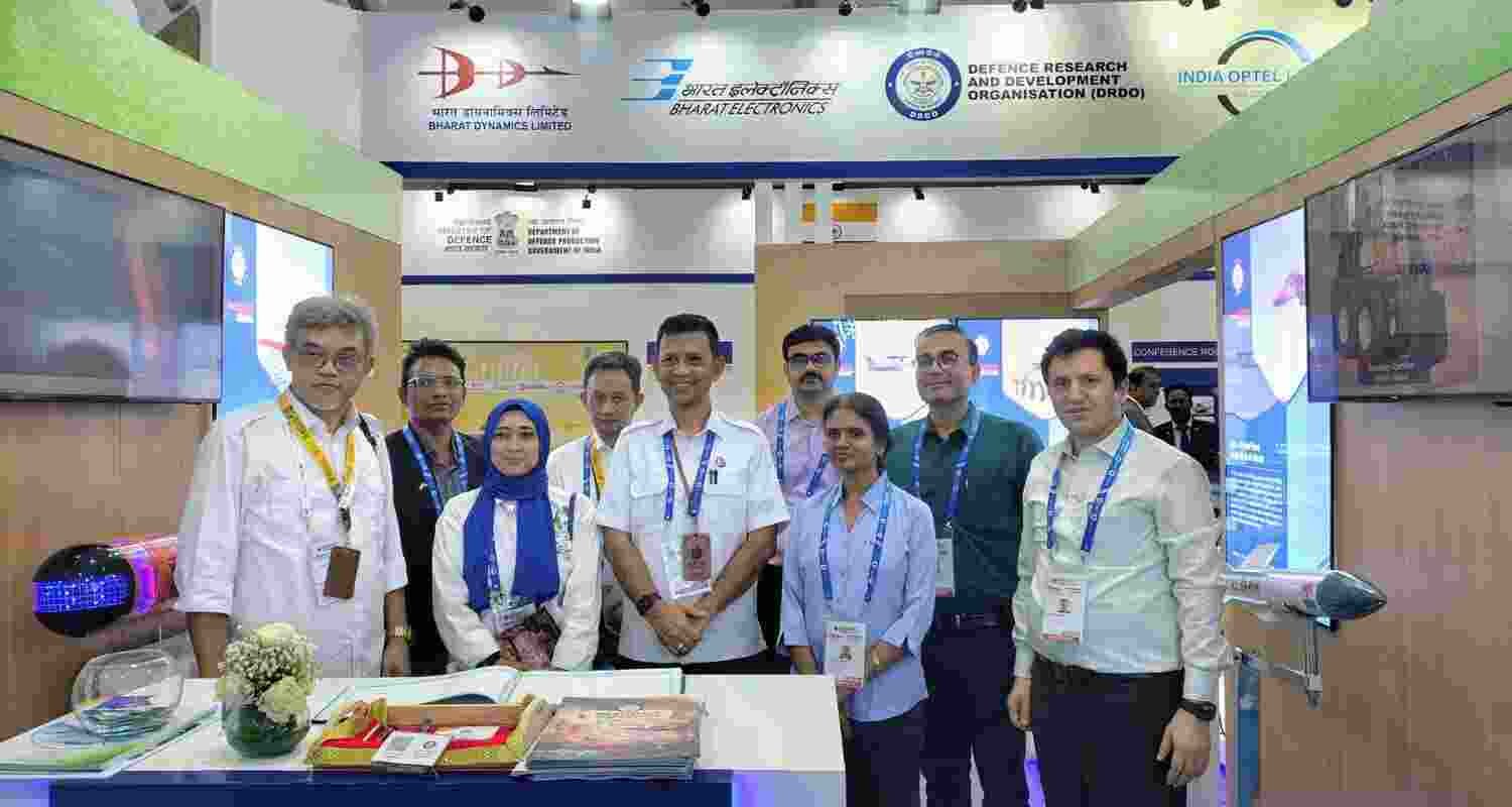 DRDO to Present Astra Missiles and Tejas Mk2 in Paris.