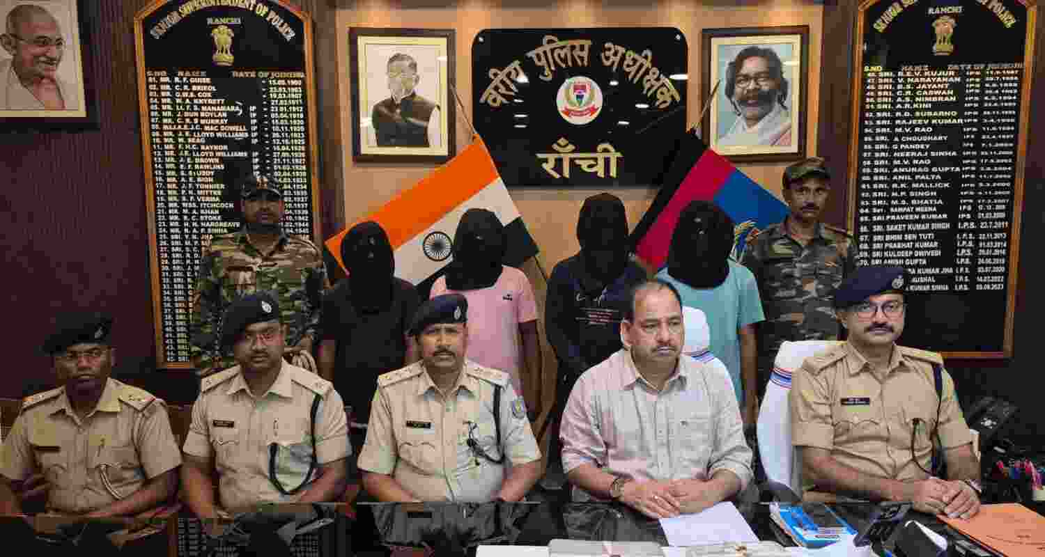 4 hardcore Maoists arrested near Ranchi.