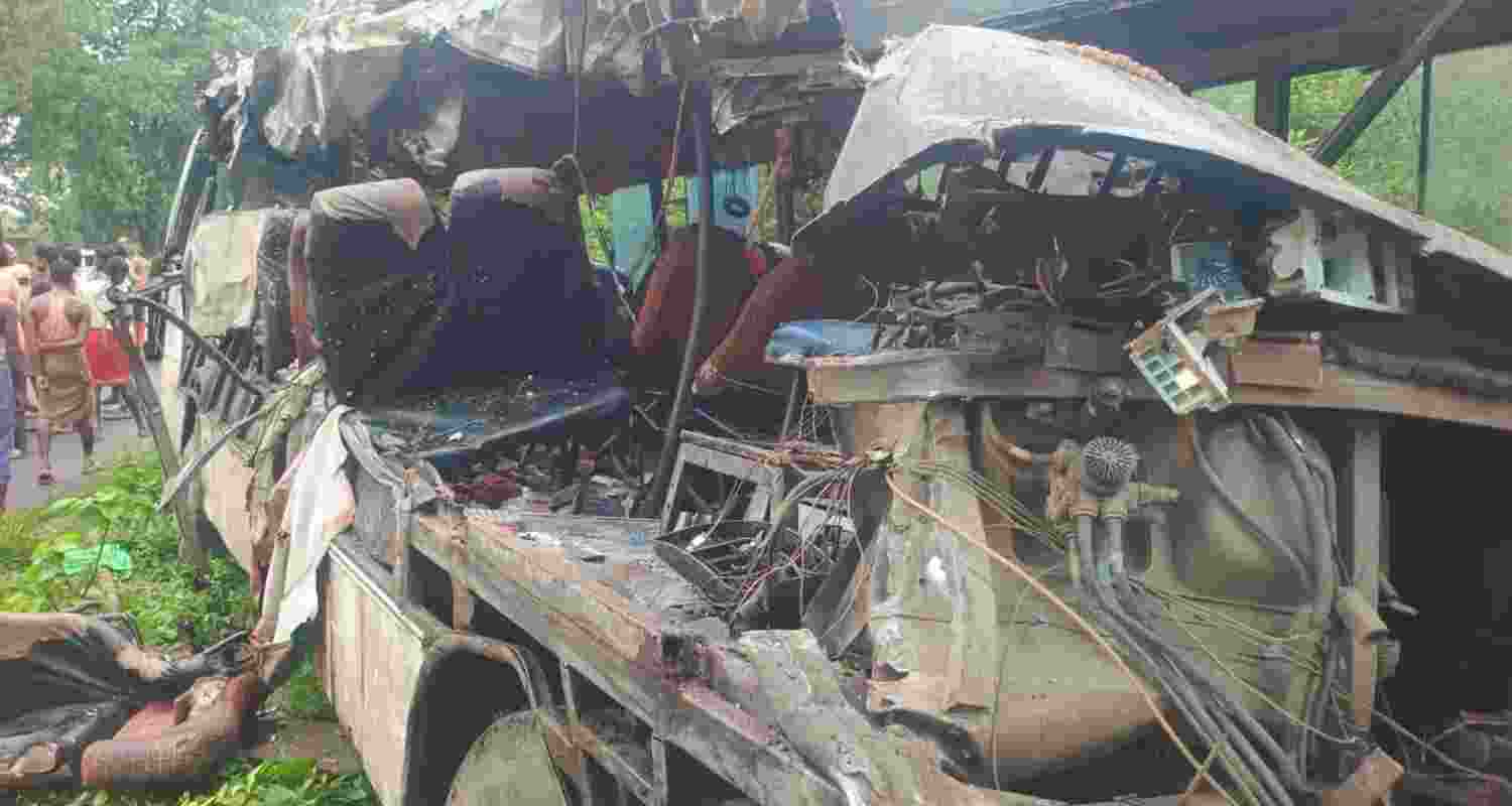 BJP MP Dubey Says 18 Dead in Deoghar Kanwariya Bus Truck Crash.