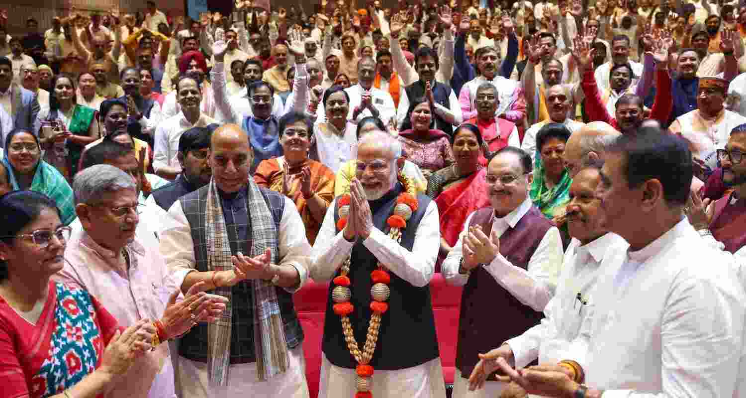 PM Modi honoured by NDA for 'Operation Sindoor' success PM Modi honoured by NDA for 'Operation Sindoor' success