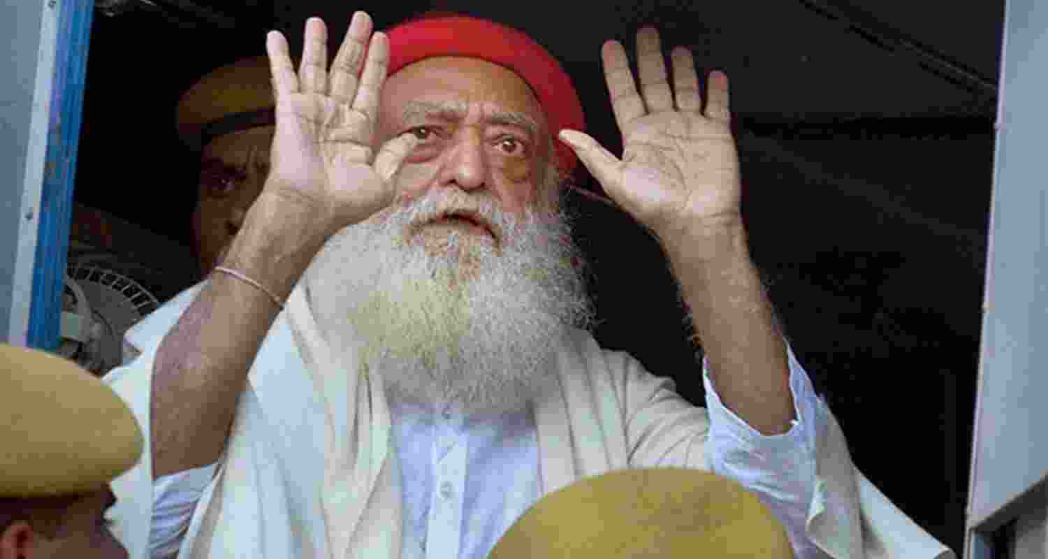 Asaram secures bail extension from Gujarat High Court till Sept 3. Asaram secures bail extension from Gujarat High Court till Sept 3.