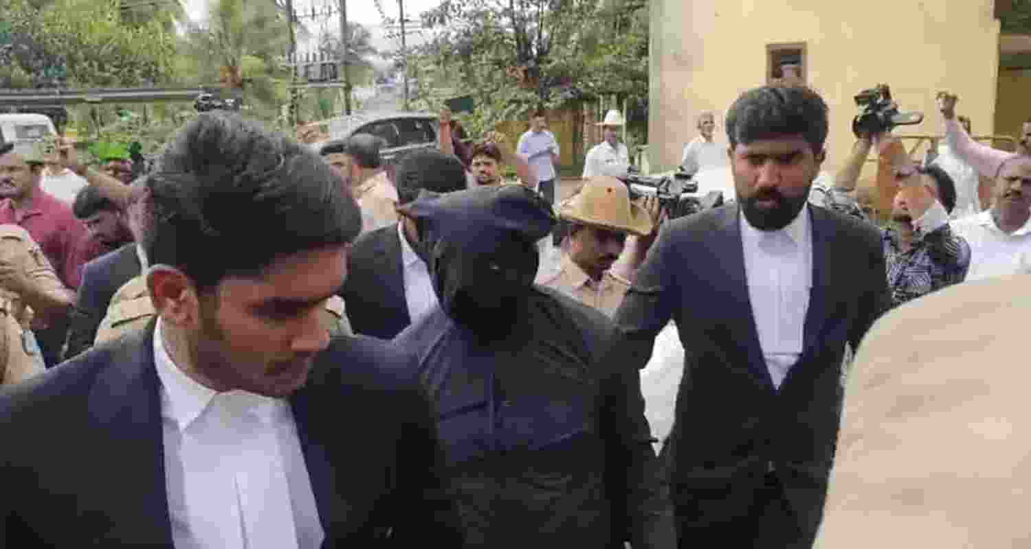 Dharmasthala mass burial whistleblower held by police.