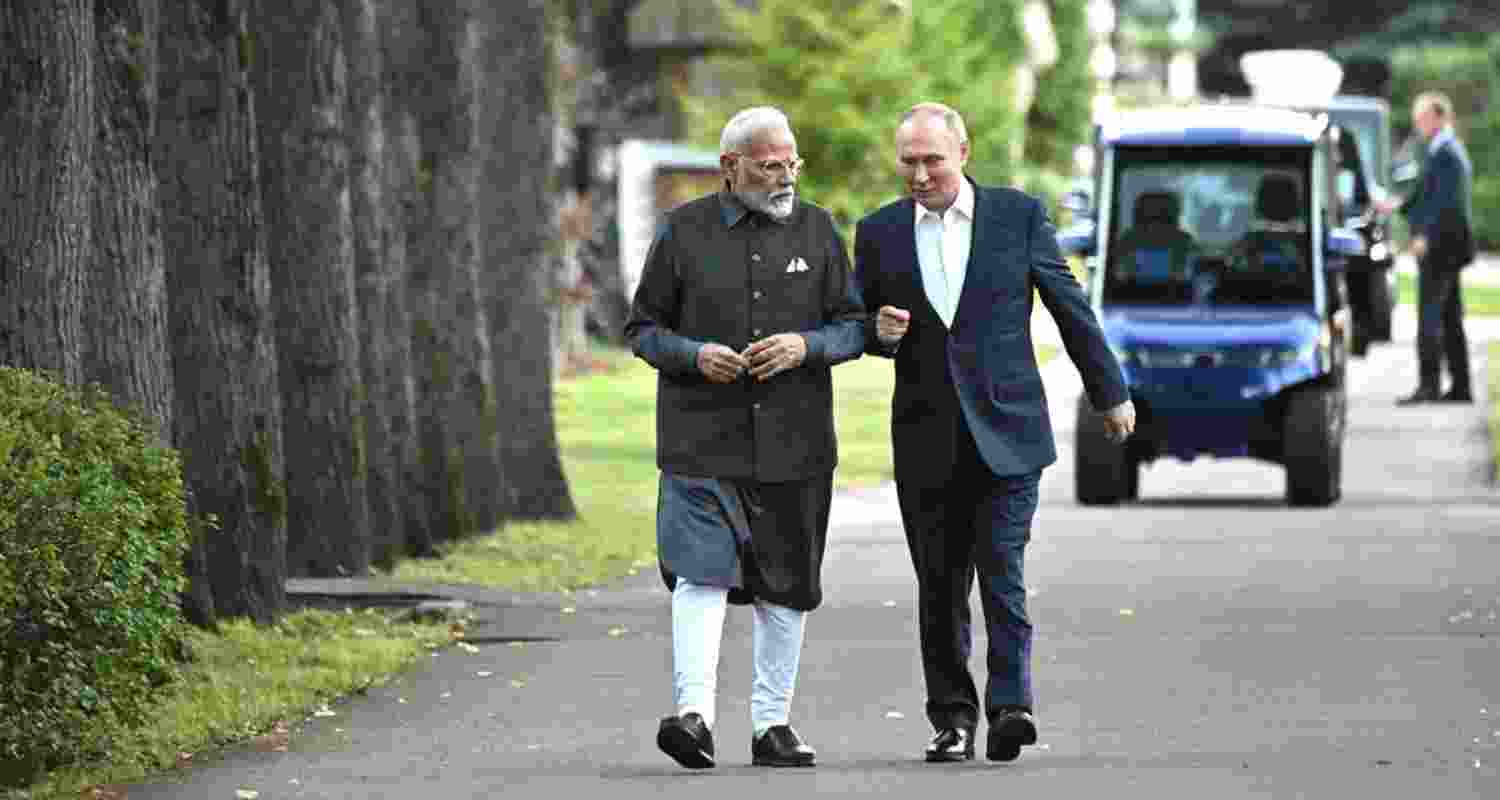 Lavrov to Visit India Ahead of Putin’s December Trip.