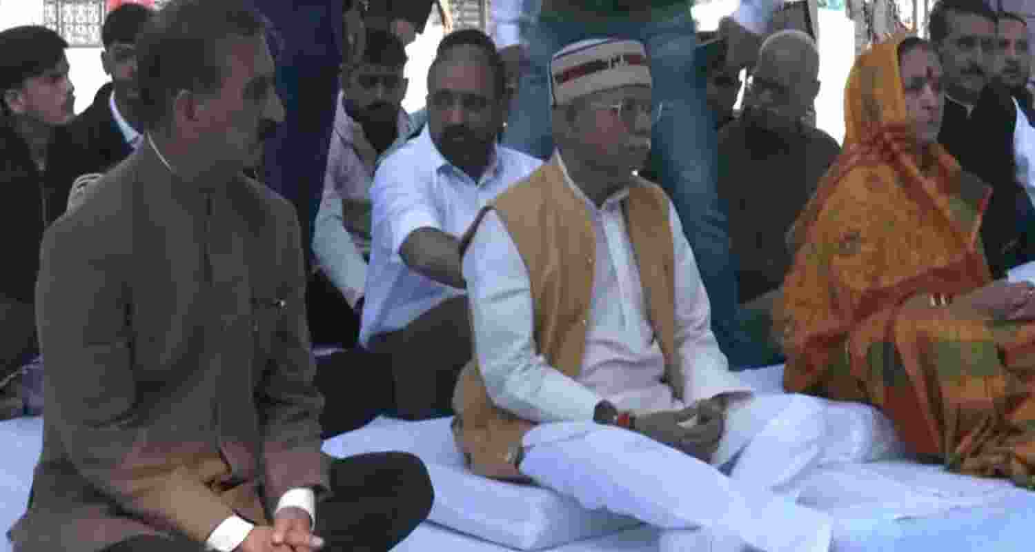 Chief Minister Sukhvinder Singh Sukhu and Himachal Pradesh Governor Shiv Pratap Shukla