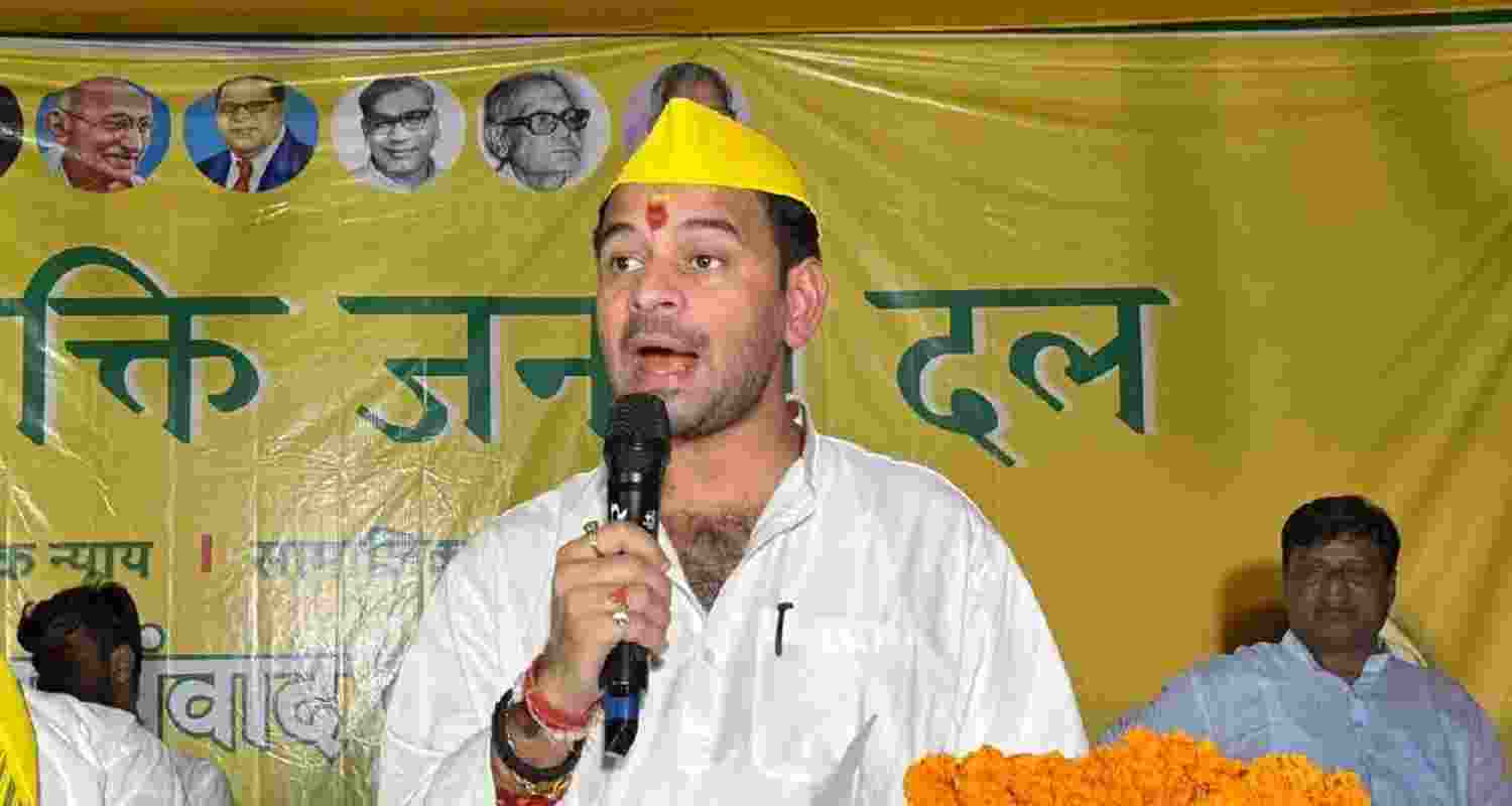 Bihar Elections 2025: Tejashwi Vows Youth Employment Focus.