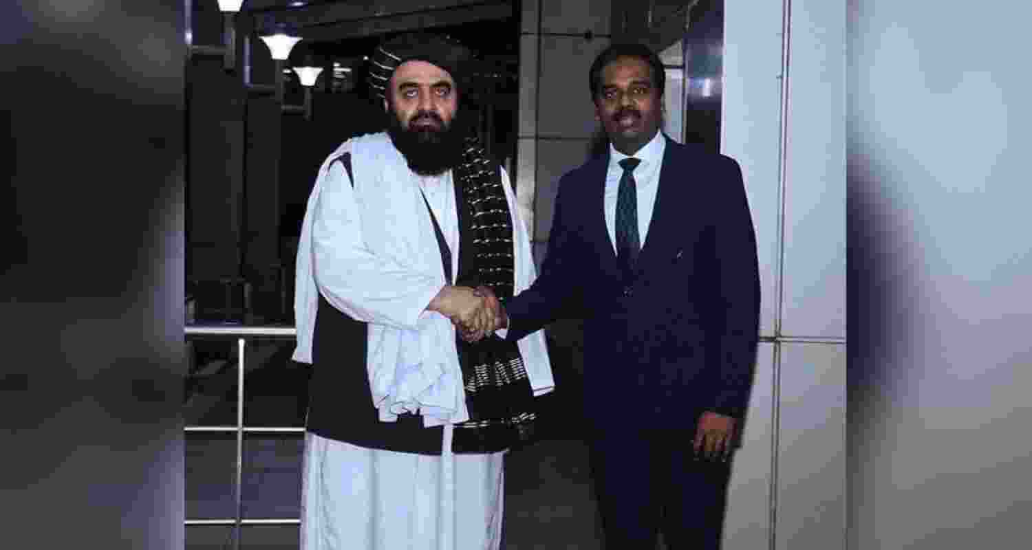 India hosts Afghan FM Muttaqi to discuss regional cooperation. India hosts Afghan FM Muttaqi to discuss regional cooperation.