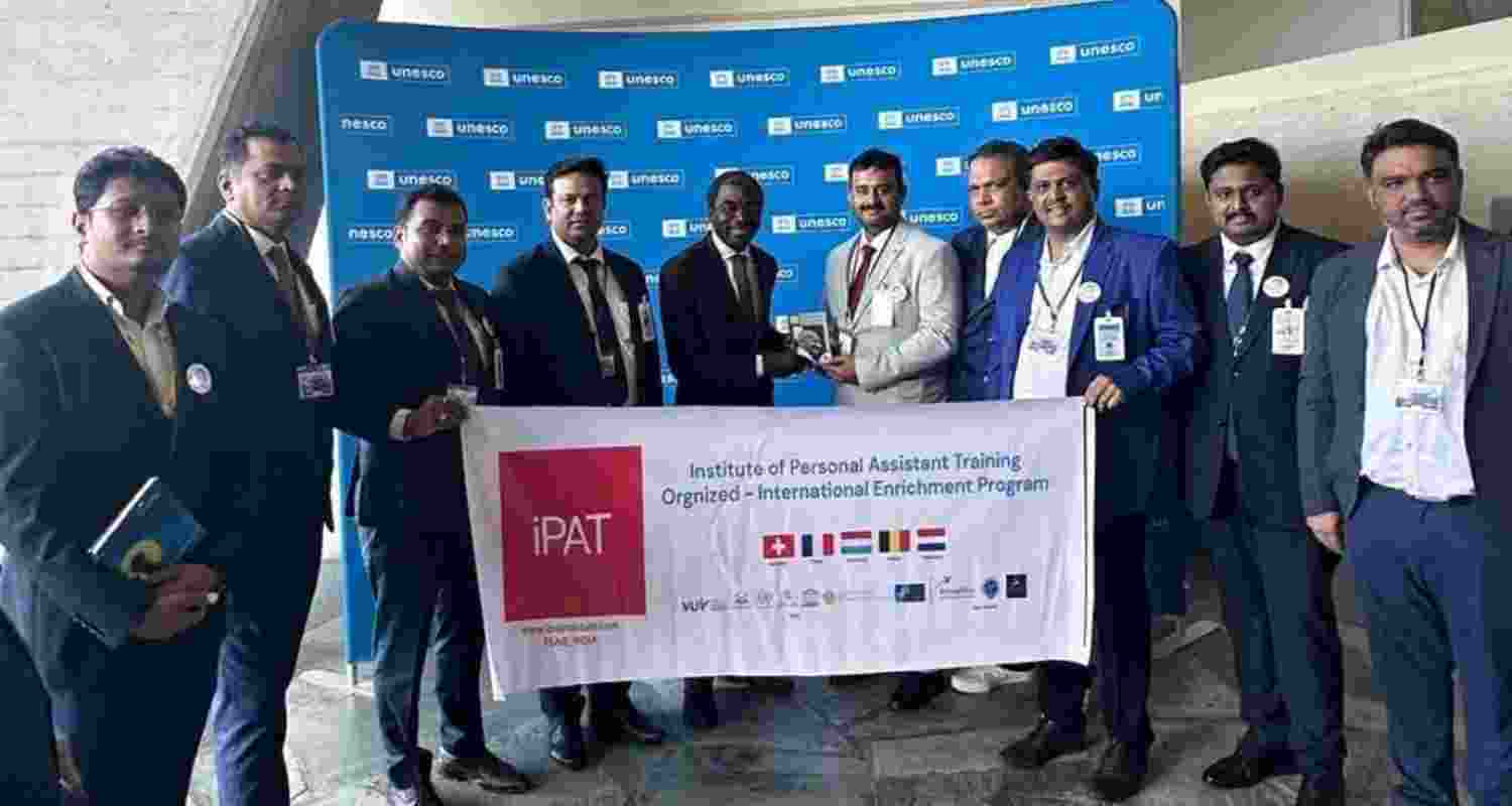 Students explore diplomacy and governance in Europe with iPAT.