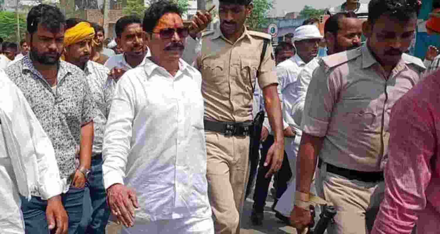 Former MLA Anant Singh's supporters accused in Mokama firing.