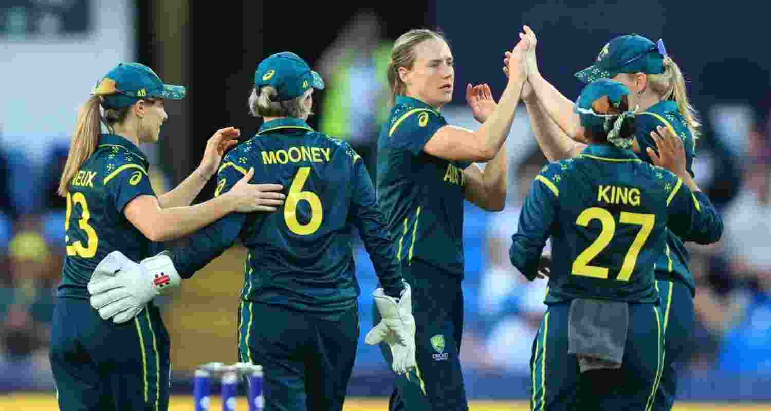 Australia continued its dominant run in the Women's T20 World Cup with a comprehensive 113-run victory over Pakistan at Headingley.