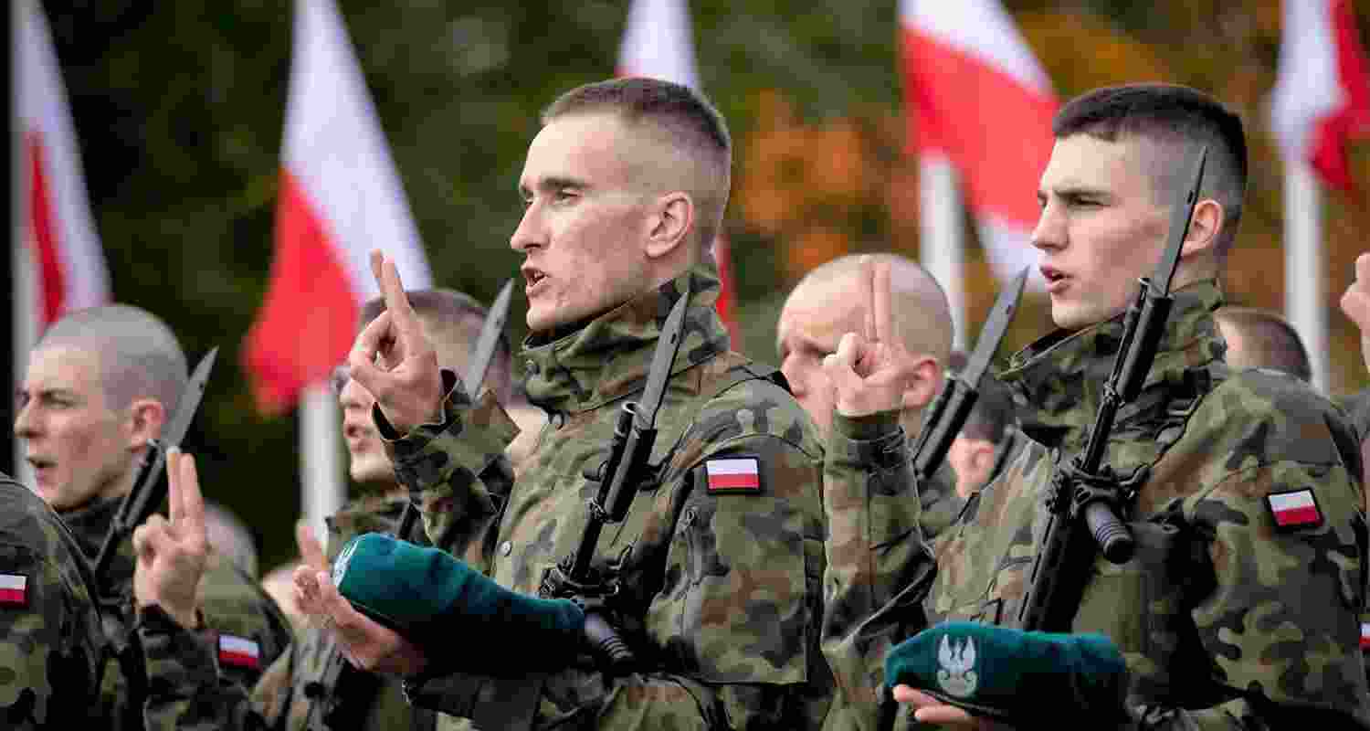 Defence ministry says no Polish soldiers in Ukraine.