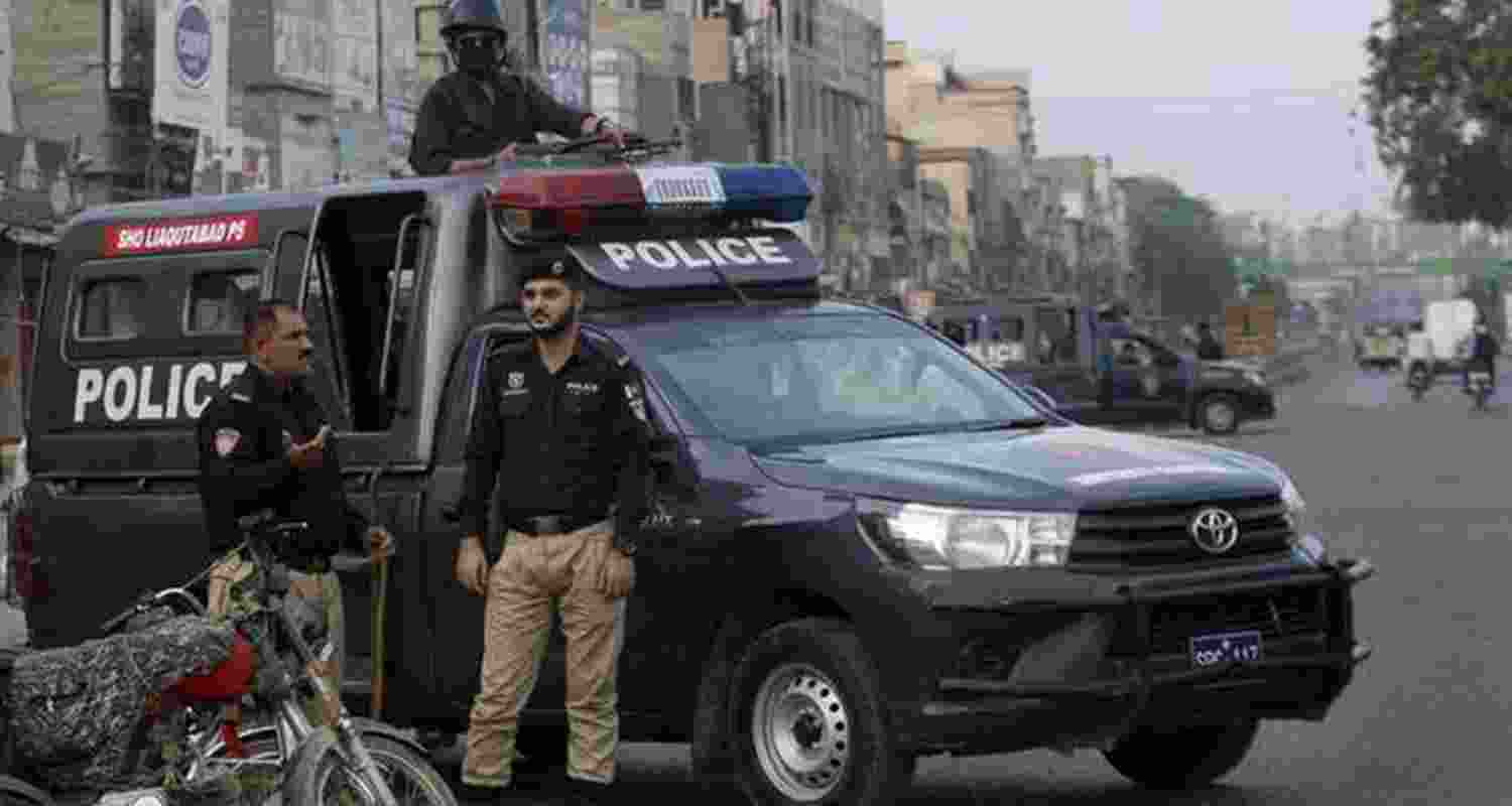  Khyber Pakhtunkhwa, particularly districts bordering Afghanistan, has witnessed an increase in terrorist incidents in recent years. 