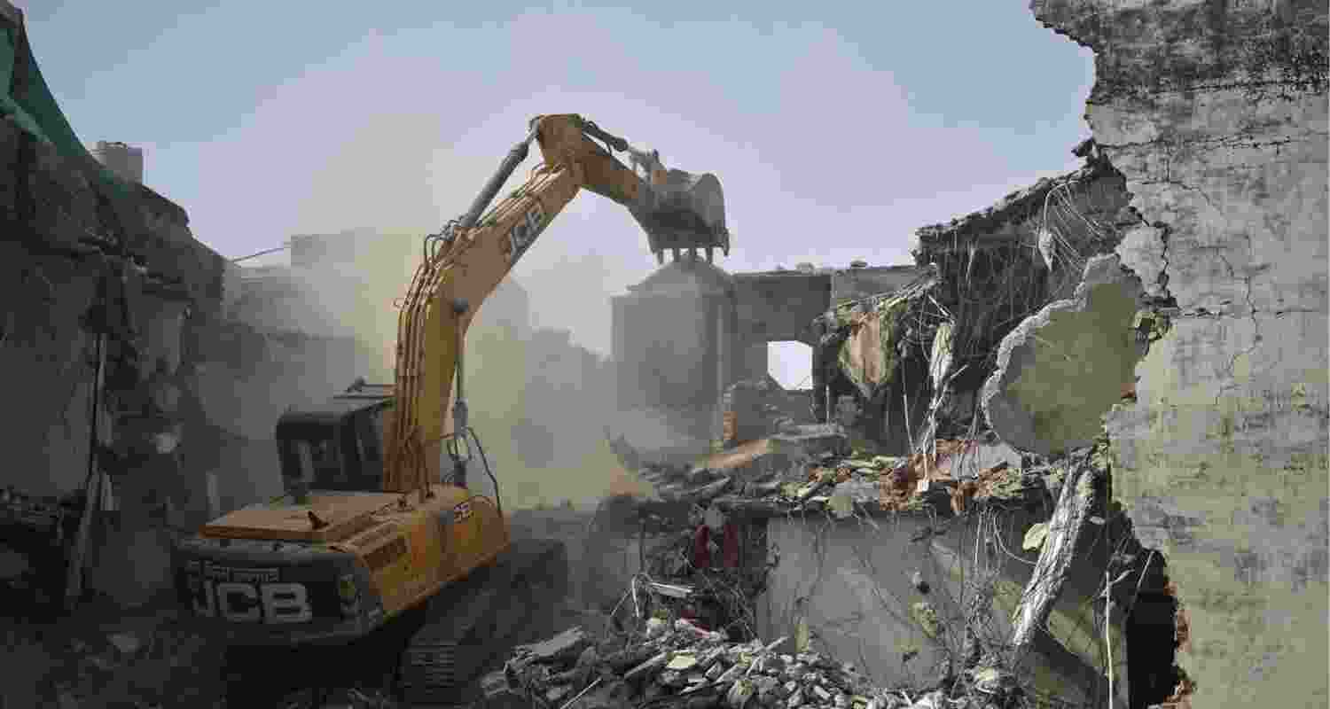 Sambhal: Notices issued to 123 dilapidated structures by municipality