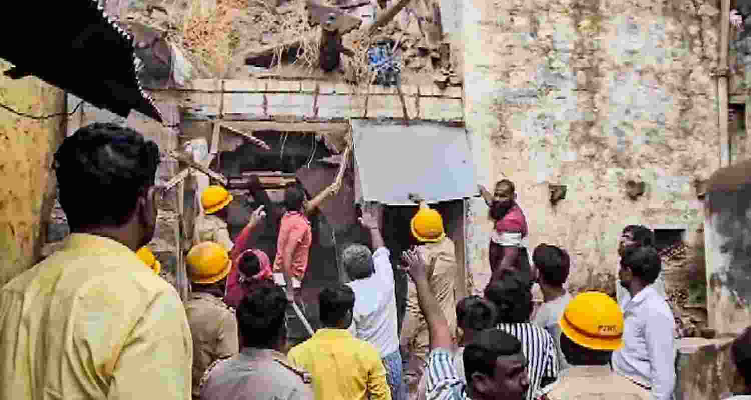 Four members of a family lost their lives after the roof of an old rented house collapsed amid heavy rainfall and strong winds in Karnataka’s Vijayapura district.