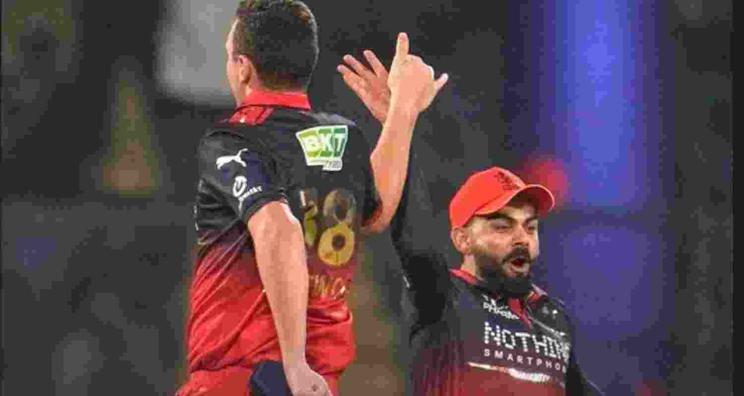 Batting second, runs came easily for RCB with Kohli’s 23 and Bethel’s 20 giving the visitors a quick start.