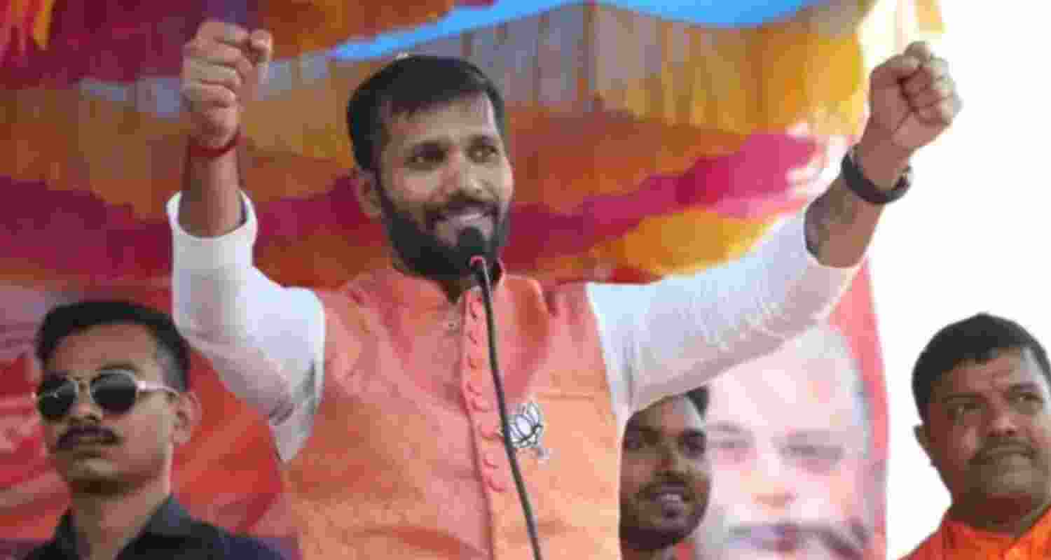 BJP faces fresh row in Bengal polls as Ashok Dinda moves HC over cases, while Ausgram candidate Kalita Majhi’s voter status sparks controversy.