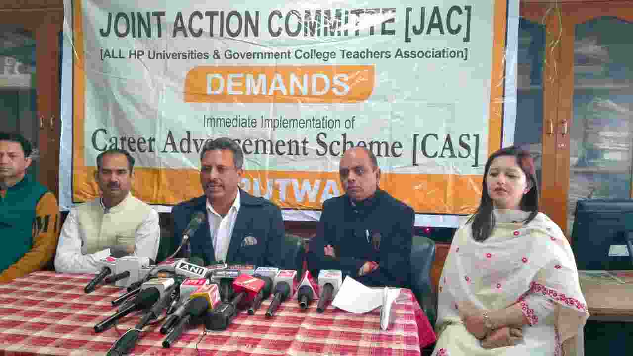 President Prof Janardan Singh and General Secretary Prof Nitin Vyas of the Joint Action Committee of All Himachal Pradesh Universities and Government College Teachers’ Associations address a press conference in Shimla on Monday.