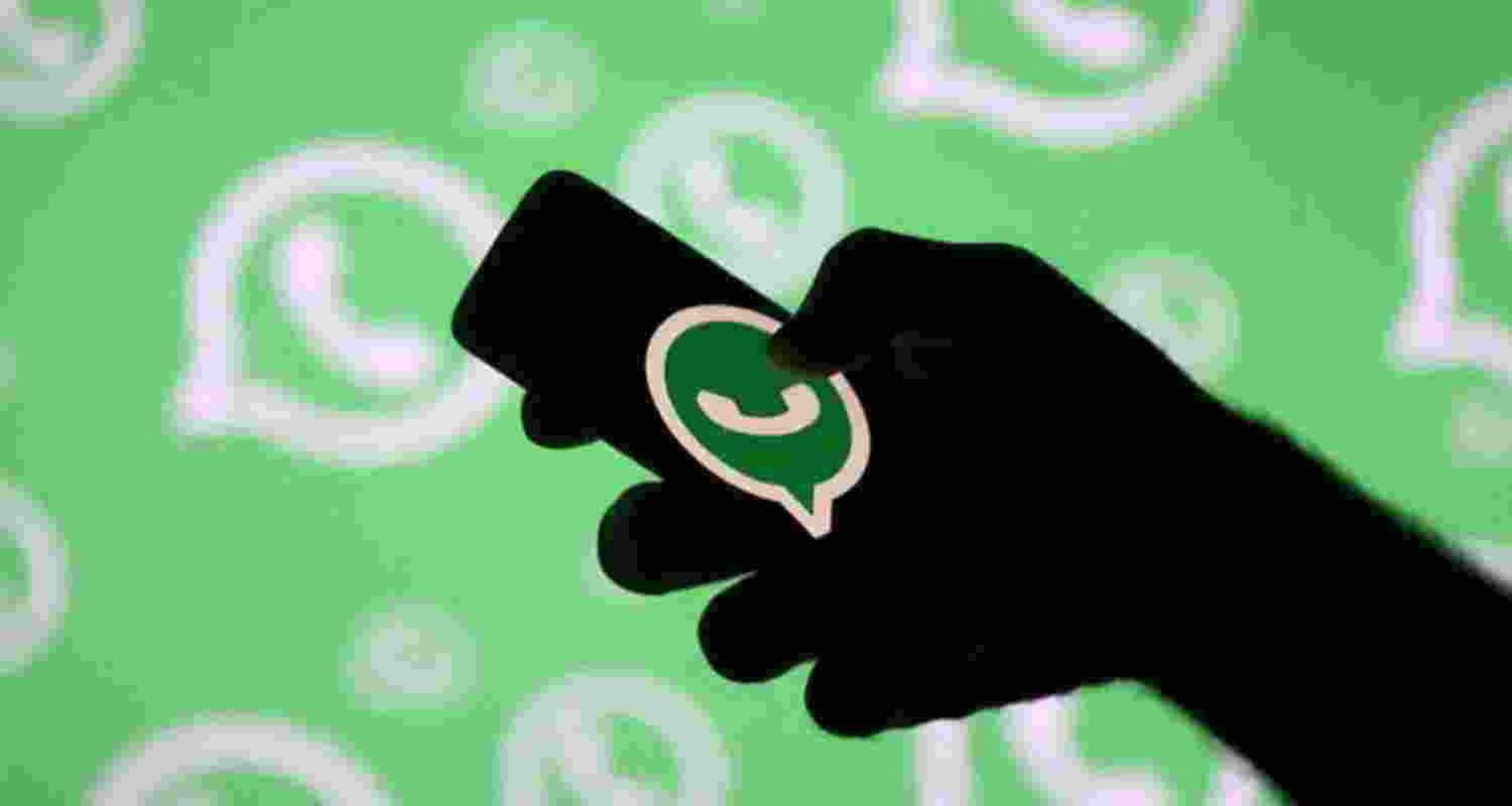 WhatsApp to stop working on older iPhones by 2025