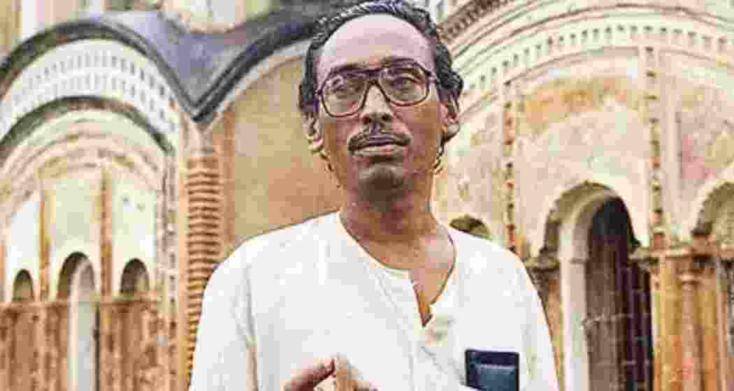 Yasin Pathan, the Muslim man recognised for restoring 42 Hindu temples in East Midnapore.