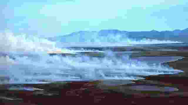 Research reveals that rapid atmospheric warming above ground can cause peat soils to suddenly heat up to smouldering temperatures underground, all without any spark or other ignition. These zombie fires may be a case of climate change-driven spontaneous combustion.