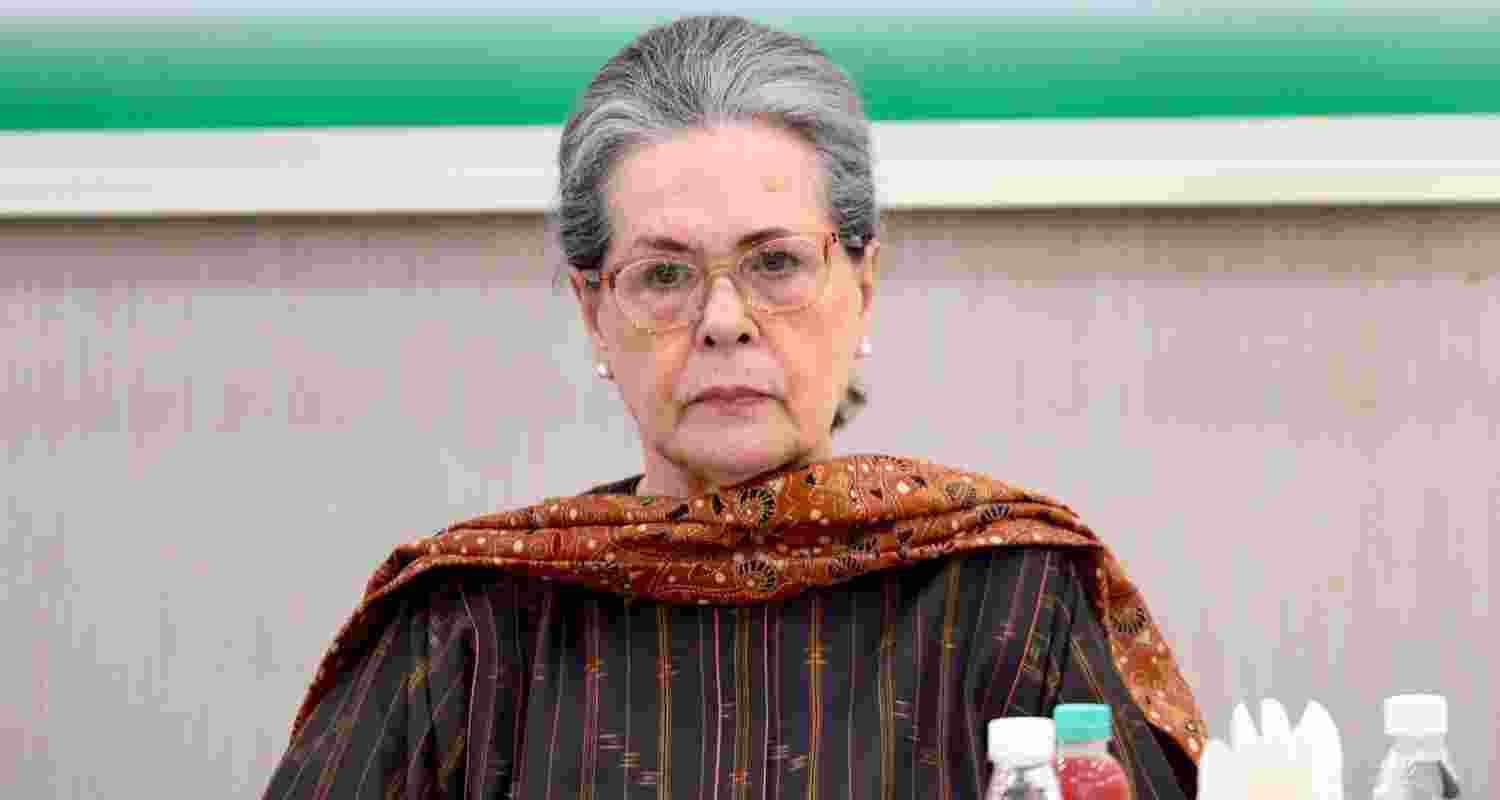  Congress leader Sonia Gandhi wrote that the campaign against Manmohan Singh was systematic and multi-layered.