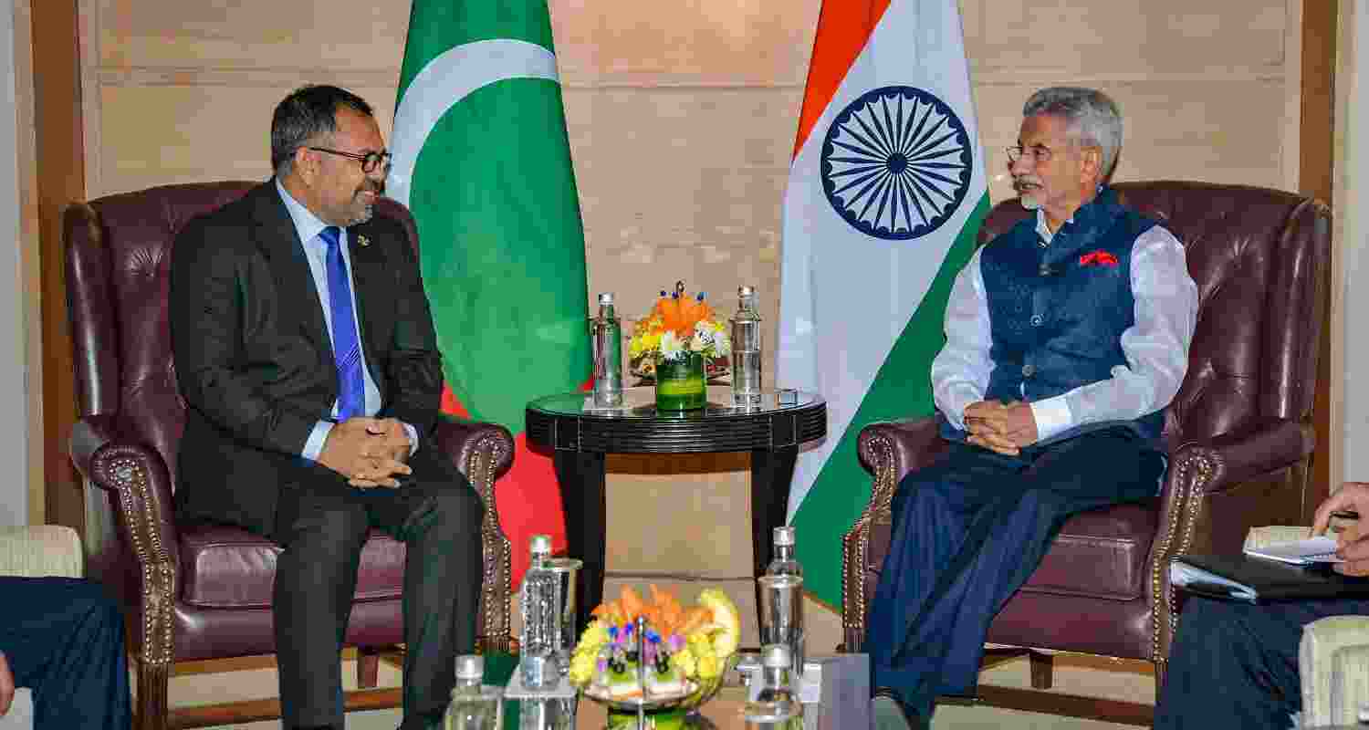 Maldives Foreign Minister Moosa Zameer with External Affairs Minister S Jaishanakar in New Delhi on Thursday.