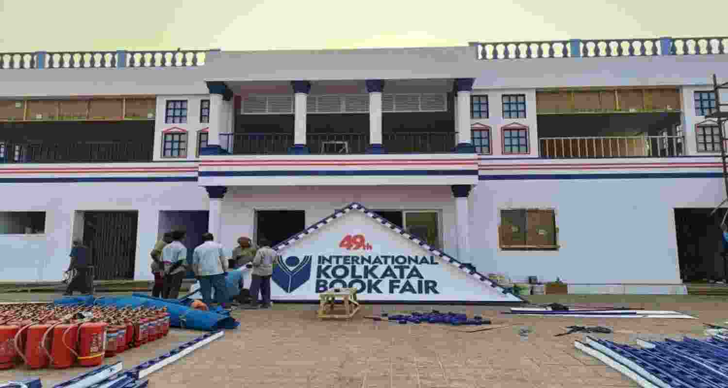 The 49th edition of the fair will begin on Thursday, January 22. West Bengal Chief Minister Mamata Banerjee will inaugurate the event at 4 PM at the Central Park grounds in Salt Lake. The 49th edition of the fair will begin on Thursday, January 22. West Bengal Chief Minister Mamata Banerjee will inaugurate the event at 4 PM at the Central Park grounds in Salt Lake.