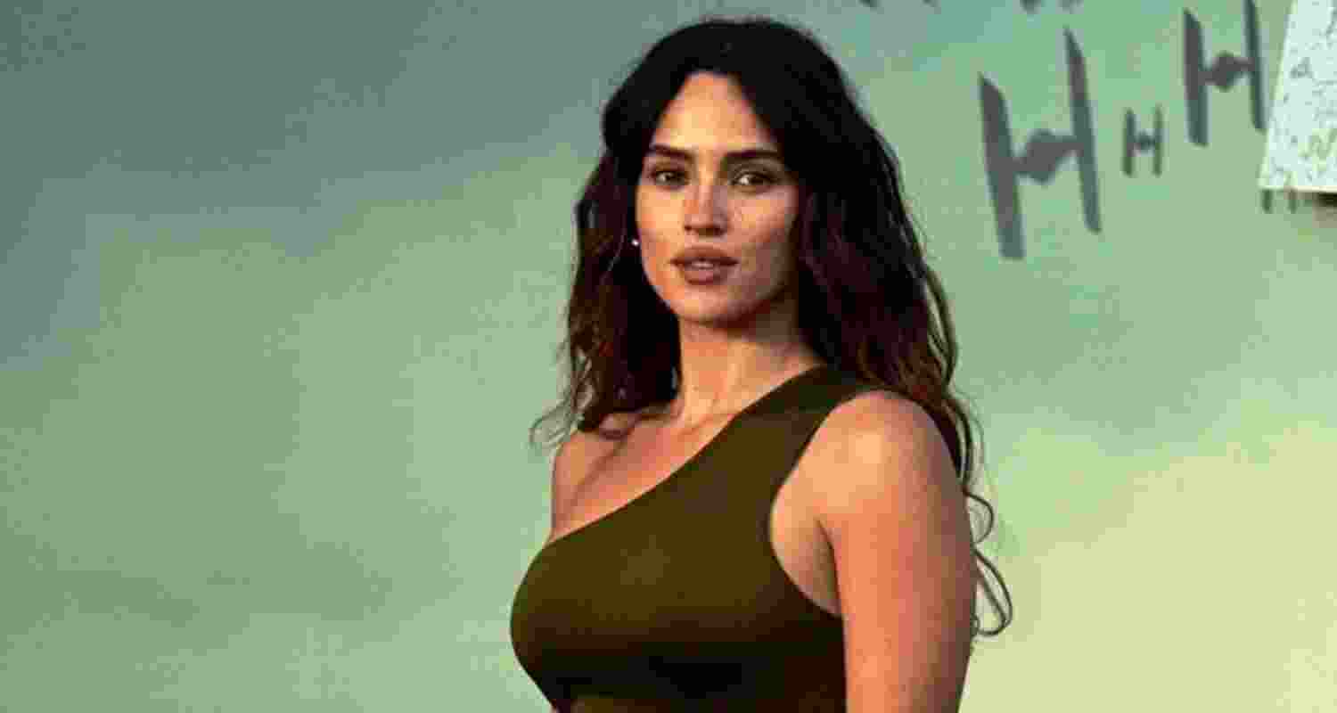 Michael B Jordan stars in and directs this adaptation of the 1968 romantic heist thriller, starring Faye Dunaway and Steve McQueen.  Michael B Jordan stars in and directs this adaptation of the 1968 romantic heist thriller, starring Faye Dunaway and Steve McQueen.