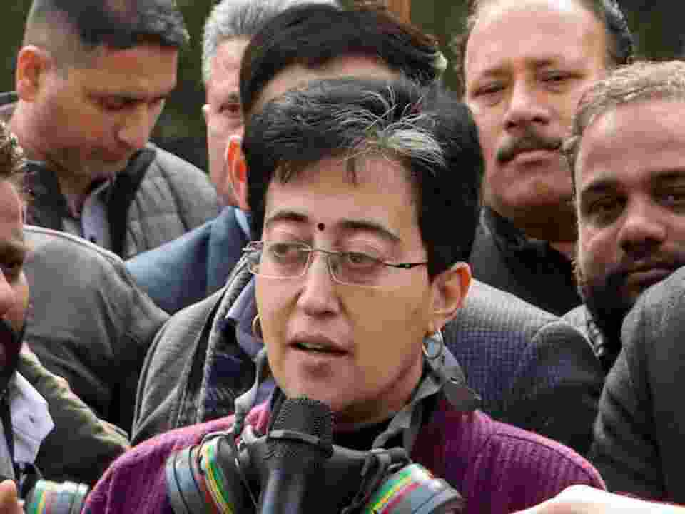 Delhi Assembly: House disrupted, BJP demands Atishi's apology Delhi Assembly: House disrupted, BJP demands Atishi's apology